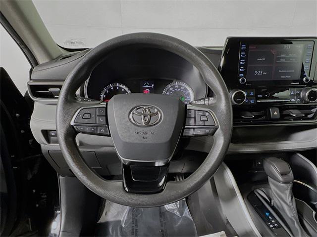 used 2021 Toyota Highlander car, priced at $25,486