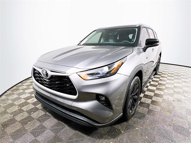 new 2025 Toyota Highlander car, priced at $51,727