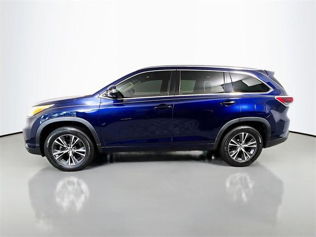 used 2016 Toyota Highlander car, priced at $20,214