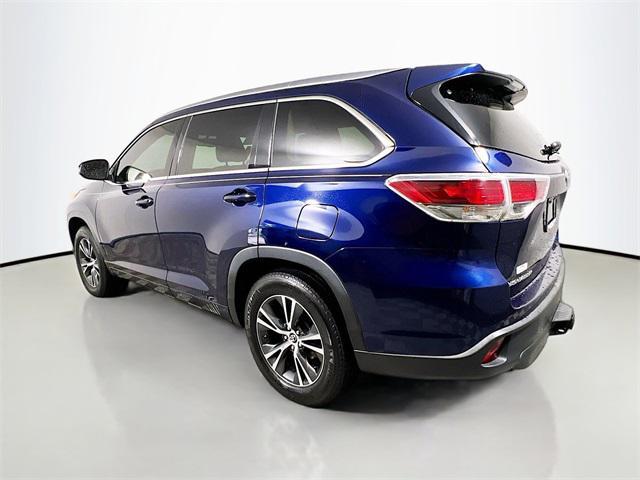 used 2016 Toyota Highlander car, priced at $20,214