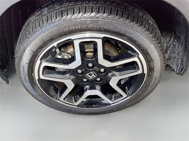 used 2022 Honda Passport car, priced at $28,432