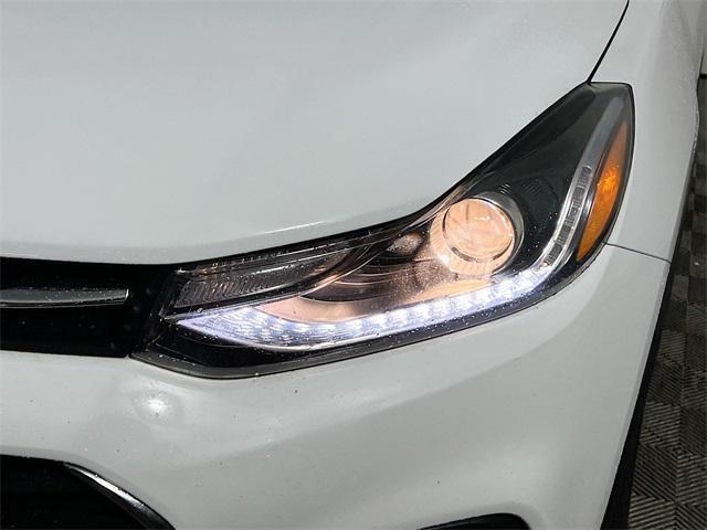 used 2022 Chevrolet Trax car, priced at $14,984
