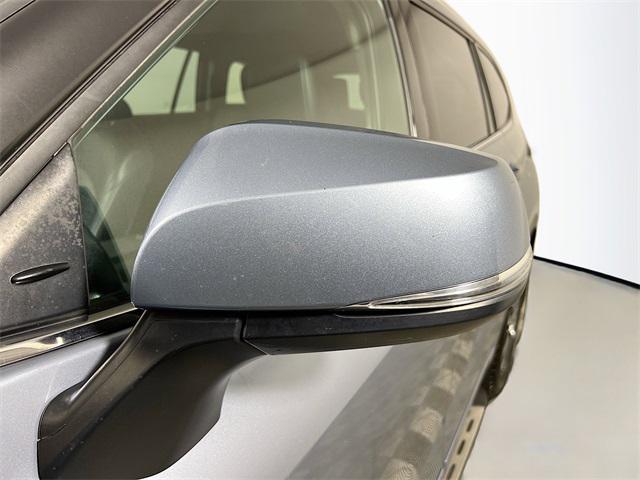 used 2022 Toyota Highlander car, priced at $30,608
