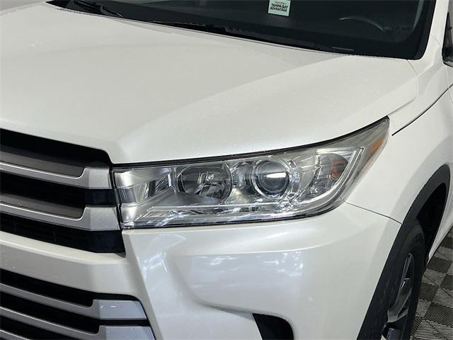 used 2019 Toyota Highlander car, priced at $20,946