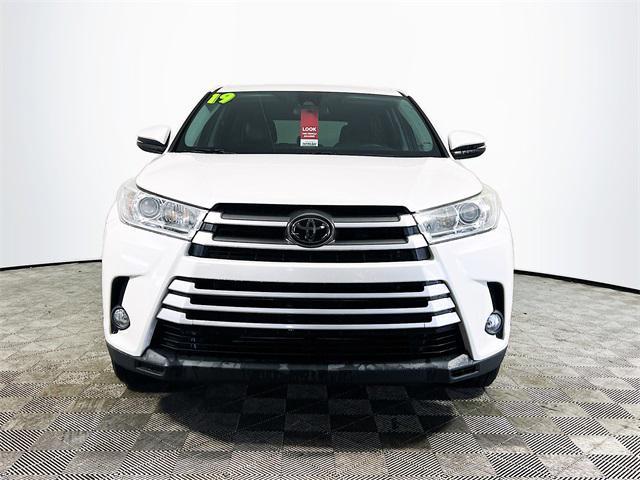 used 2019 Toyota Highlander car, priced at $20,946