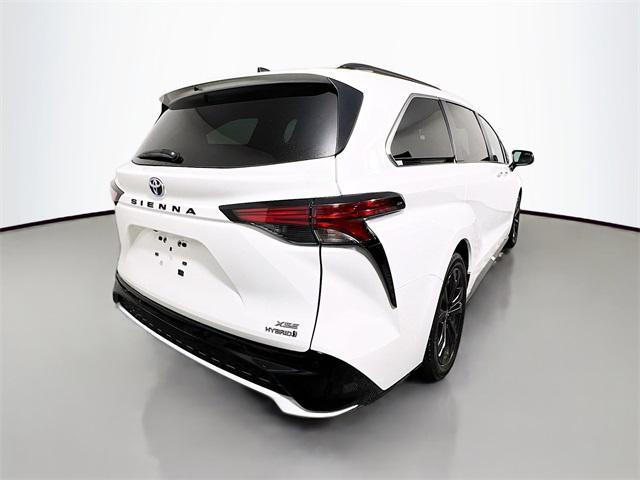 used 2023 Toyota Sienna car, priced at $45,519