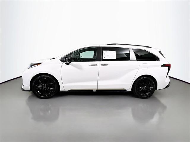 used 2023 Toyota Sienna car, priced at $45,519