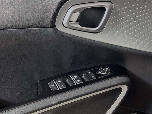 used 2022 Kia Soul car, priced at $15,333
