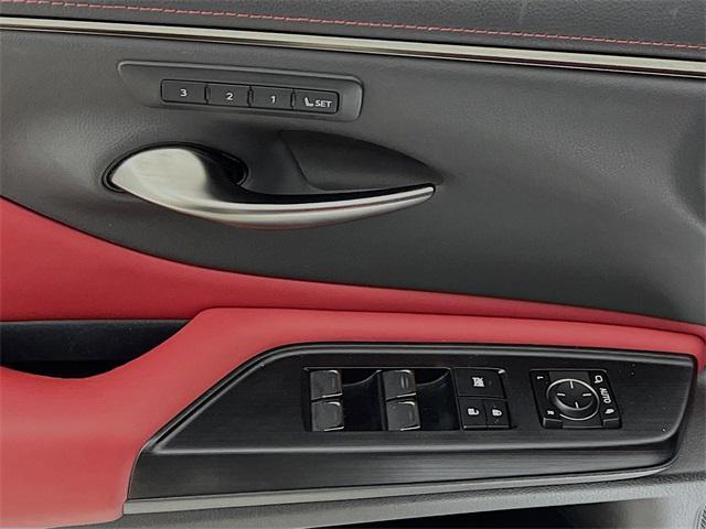used 2021 Lexus ES 350 car, priced at $35,160
