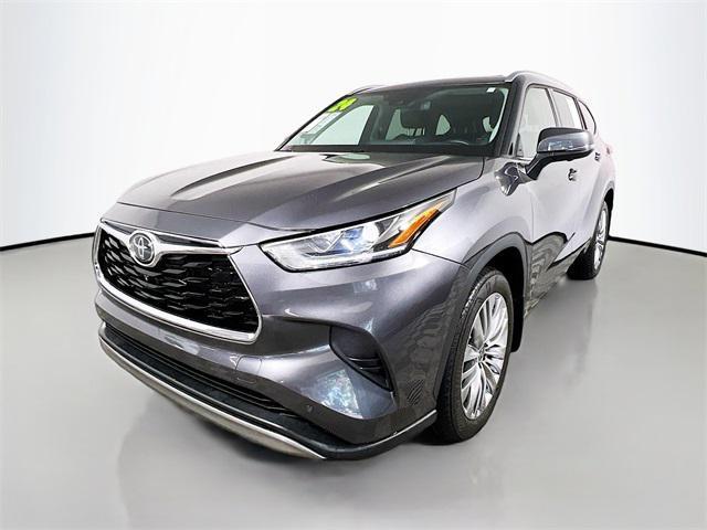 used 2024 Toyota Highlander car, priced at $55,538