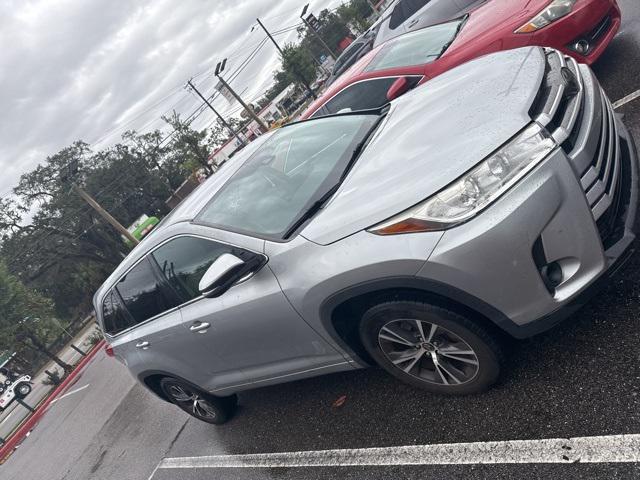 used 2017 Toyota Highlander car, priced at $17,753