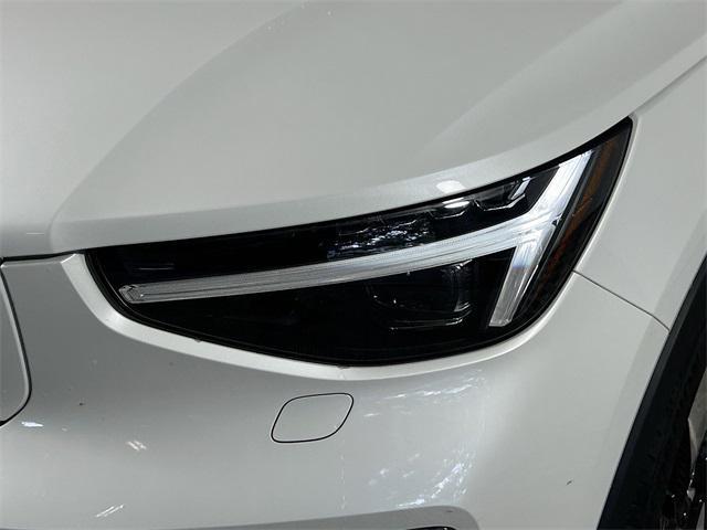 used 2022 Volvo C40 Recharge Pure Electric car, priced at $28,359
