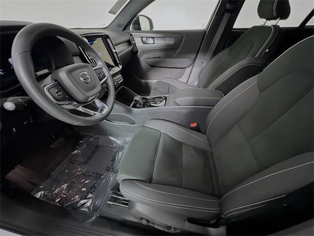 used 2022 Volvo C40 Recharge Pure Electric car, priced at $28,359