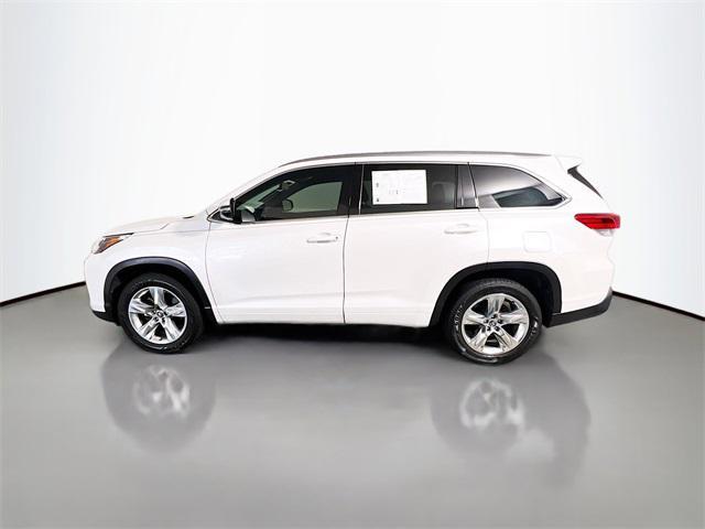 used 2019 Toyota Highlander car, priced at $27,231