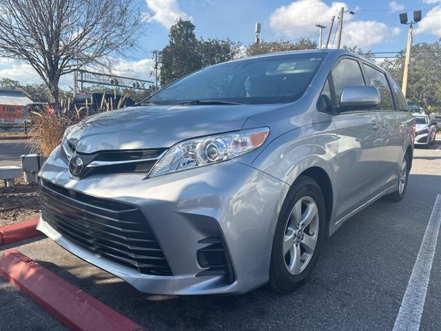 used 2018 Toyota Sienna car, priced at $25,506