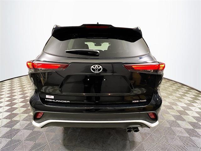 used 2024 Toyota Highlander car, priced at $42,959