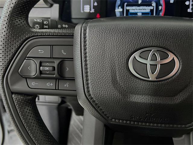 new 2025 Toyota Tacoma car