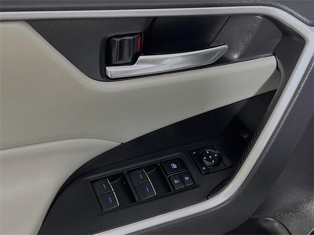 used 2022 Toyota RAV4 car, priced at $25,754