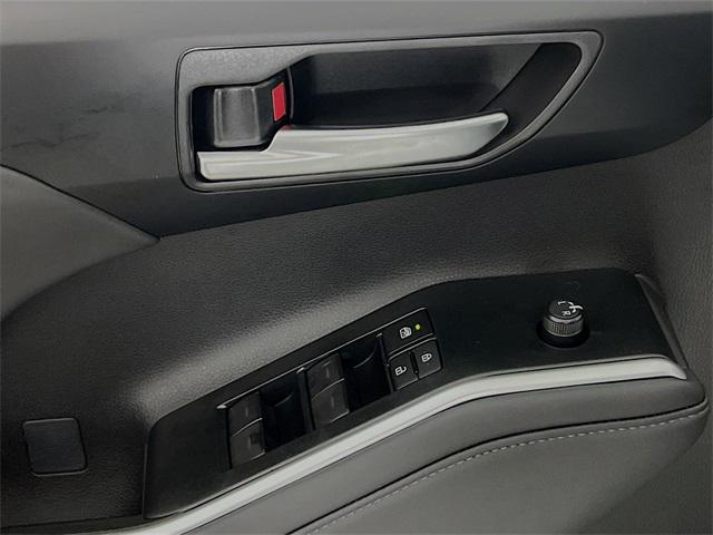 new 2025 Toyota Highlander car, priced at $52,691