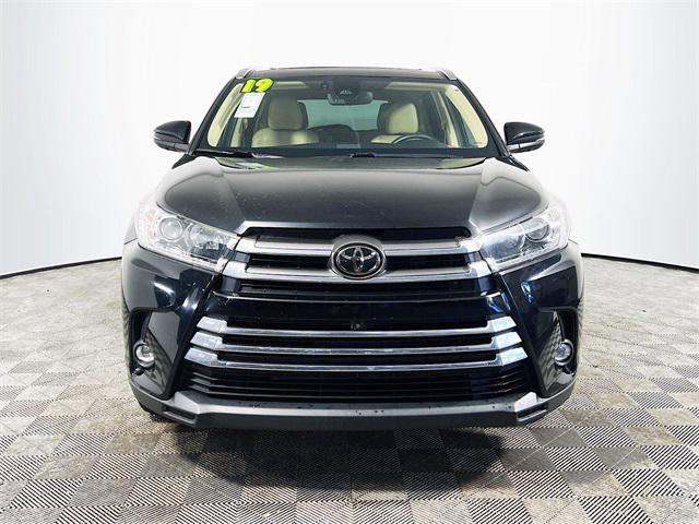 used 2019 Toyota Highlander car, priced at $29,655