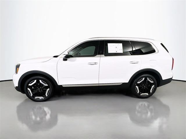 used 2023 Kia Telluride car, priced at $29,134