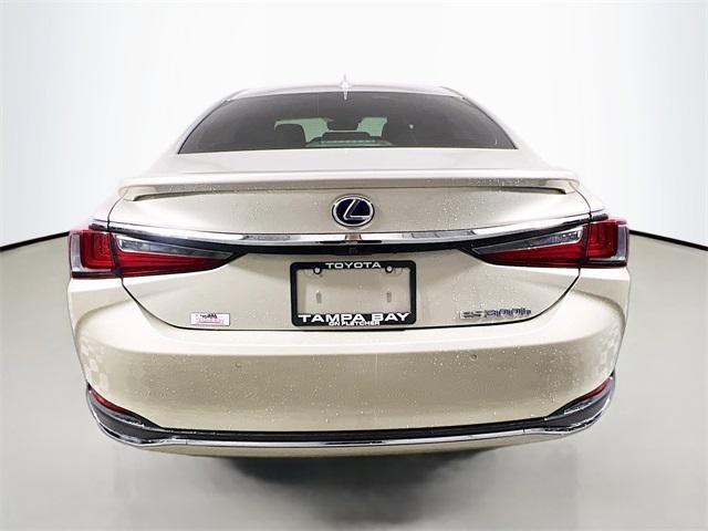 used 2022 Lexus ES 300h car, priced at $33,854