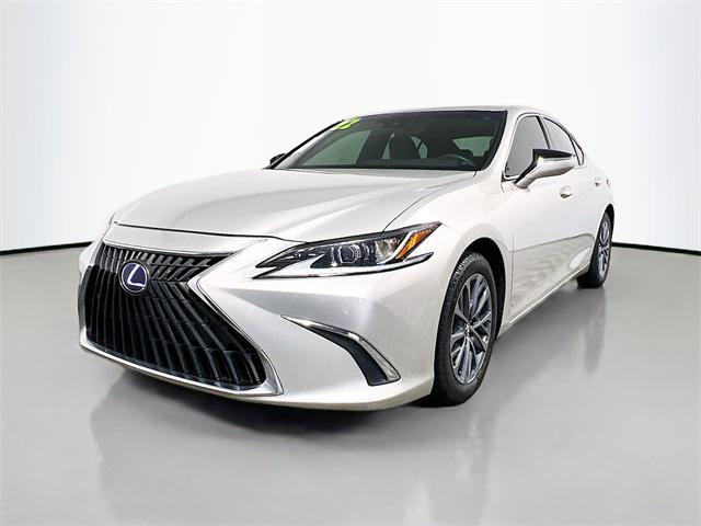 used 2022 Lexus ES 300h car, priced at $33,854