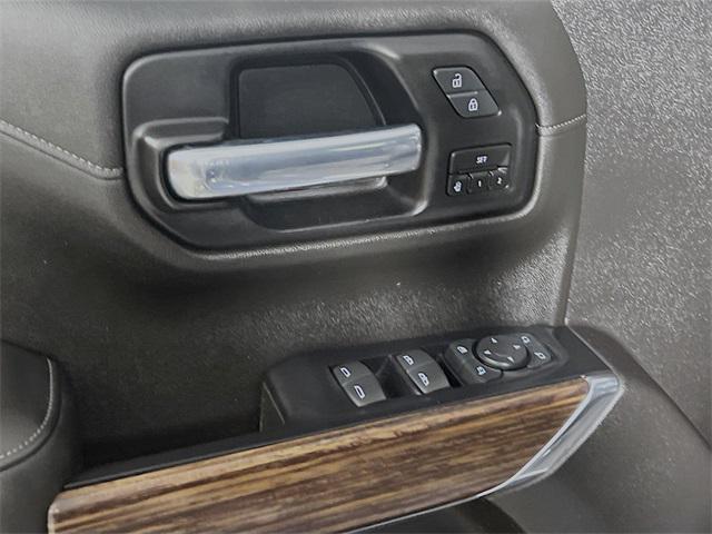 used 2020 Chevrolet Silverado 1500 car, priced at $33,121
