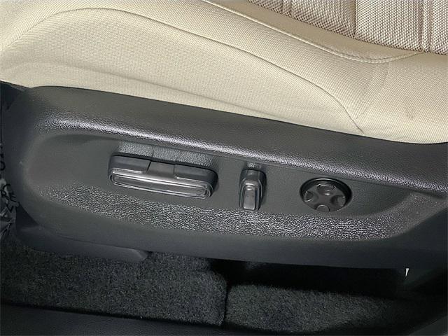 used 2022 Honda CR-V car, priced at $25,368