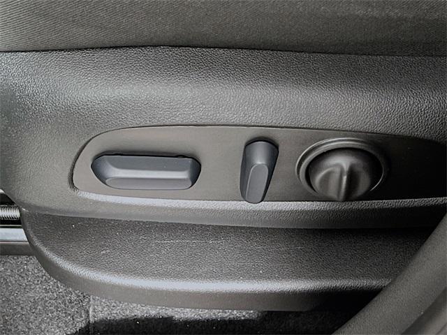 used 2024 Chevrolet Equinox car, priced at $22,012