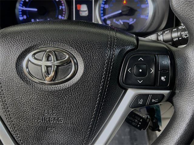 used 2018 Toyota Highlander car, priced at $21,416