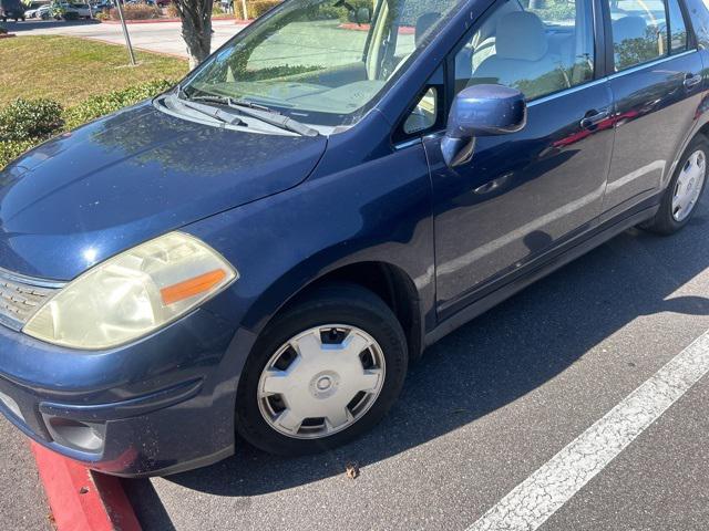 used 2008 Nissan Versa car