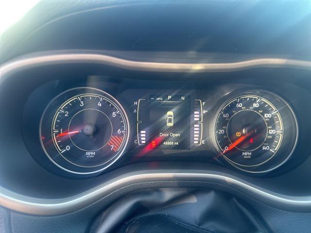 used 2015 Jeep Cherokee car, priced at $13,534