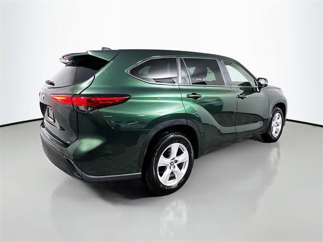 used 2023 Toyota Highlander car, priced at $32,352