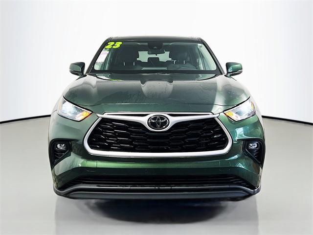 used 2023 Toyota Highlander car, priced at $32,352