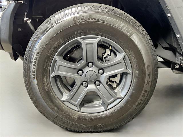 used 2021 Jeep Wrangler Unlimited car, priced at $28,711