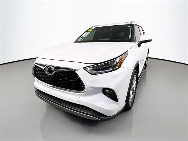 used 2022 Toyota Highlander car, priced at $40,305