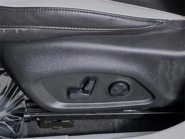 used 2020 Jeep Compass car, priced at $15,634