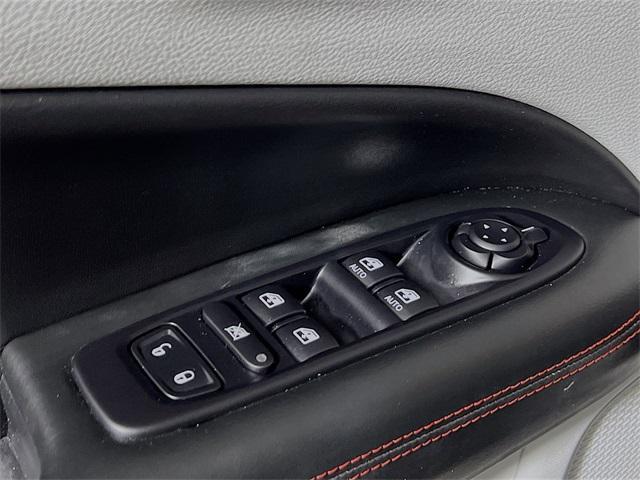 used 2020 Jeep Compass car, priced at $15,634
