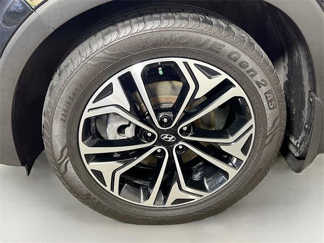 used 2020 Hyundai Santa Fe car, priced at $19,601