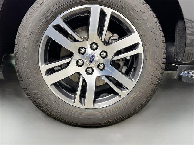 used 2023 Ford Expedition car, priced at $45,024