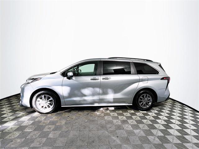 used 2023 Toyota Sienna car, priced at $43,523