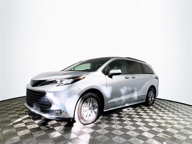 used 2023 Toyota Sienna car, priced at $43,523