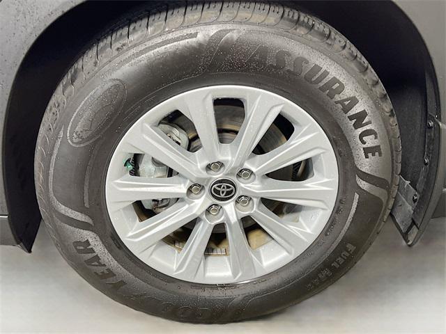 used 2024 Toyota Grand Highlander car, priced at $44,018