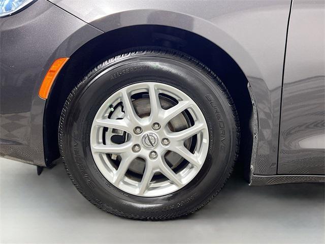 used 2022 Chrysler Pacifica car, priced at $19,319