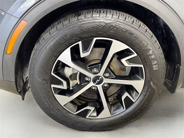 used 2024 Kia Sportage car, priced at $23,914