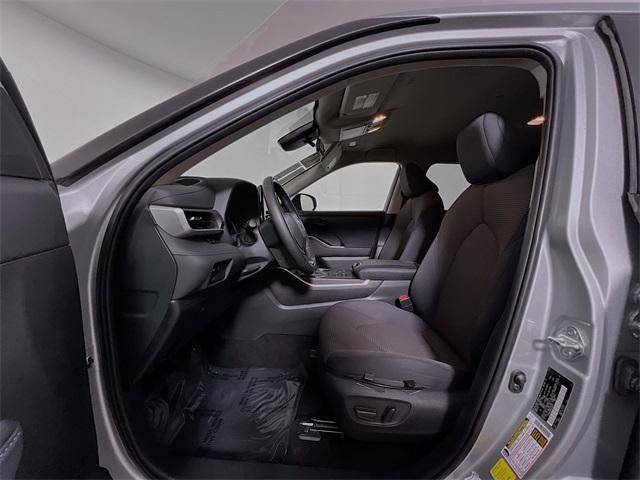 used 2024 Toyota Highlander car, priced at $38,803