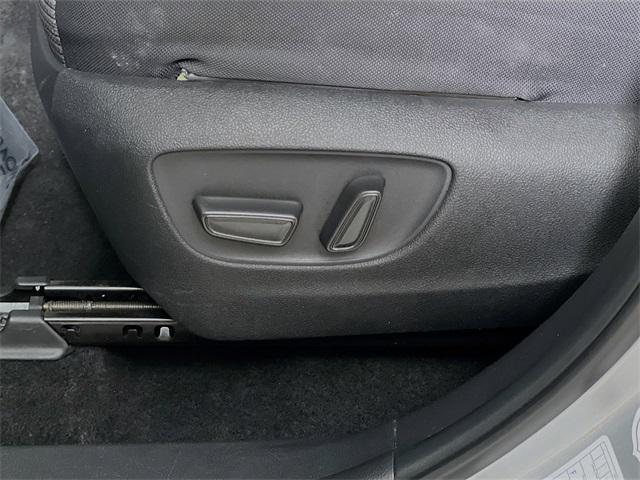 used 2024 Toyota Highlander car, priced at $38,803