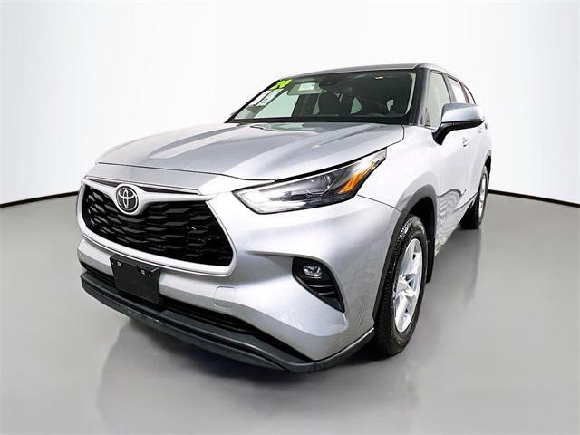 used 2024 Toyota Highlander car, priced at $38,803