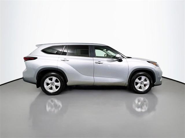 used 2024 Toyota Highlander car, priced at $38,803